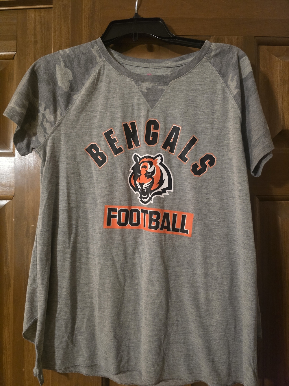 NFL Gray Bengals Football Short-Sleeve Tee with Orange & Black Logo